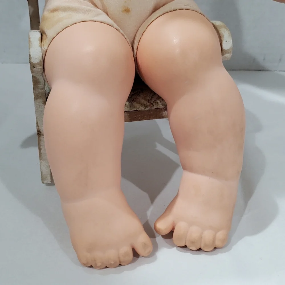 Strawberry Shortcake Blow a Kiss Baby Doll 14” American Greetings Kenner 1982